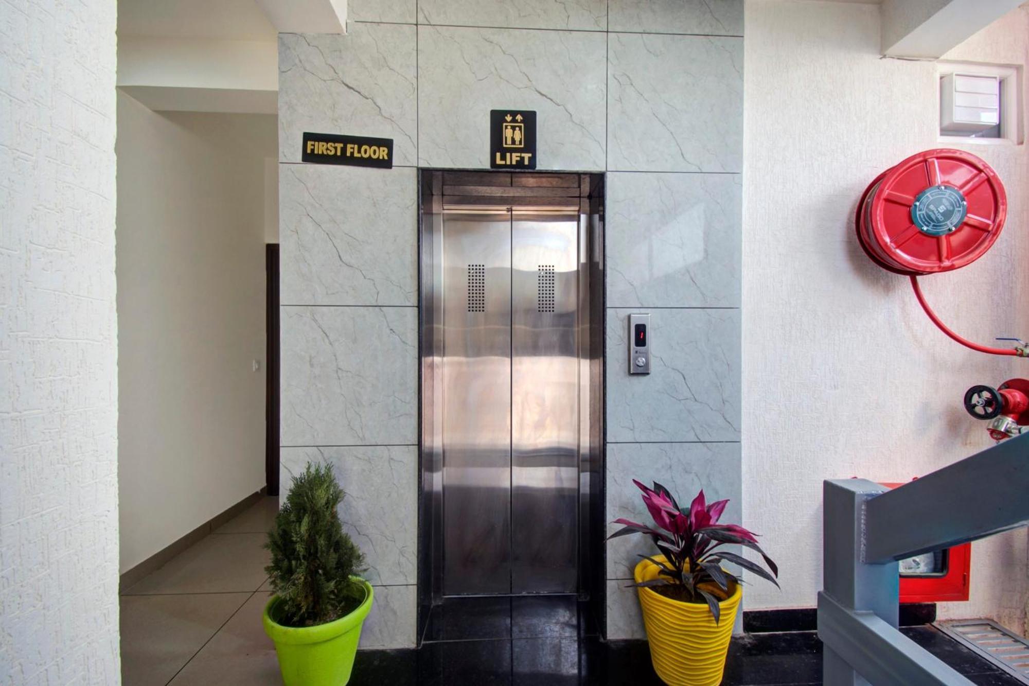 Hotel M.S Jaipur Luaran gambar